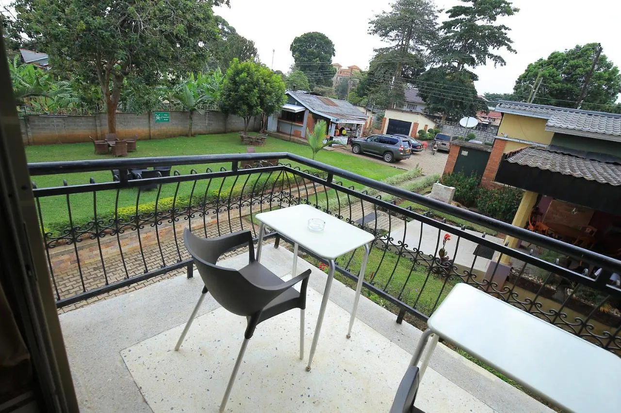 Frontiers Hotel & Conference Entebbe 3*,
